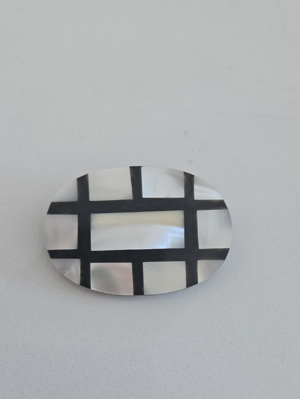 2. Vintage broche